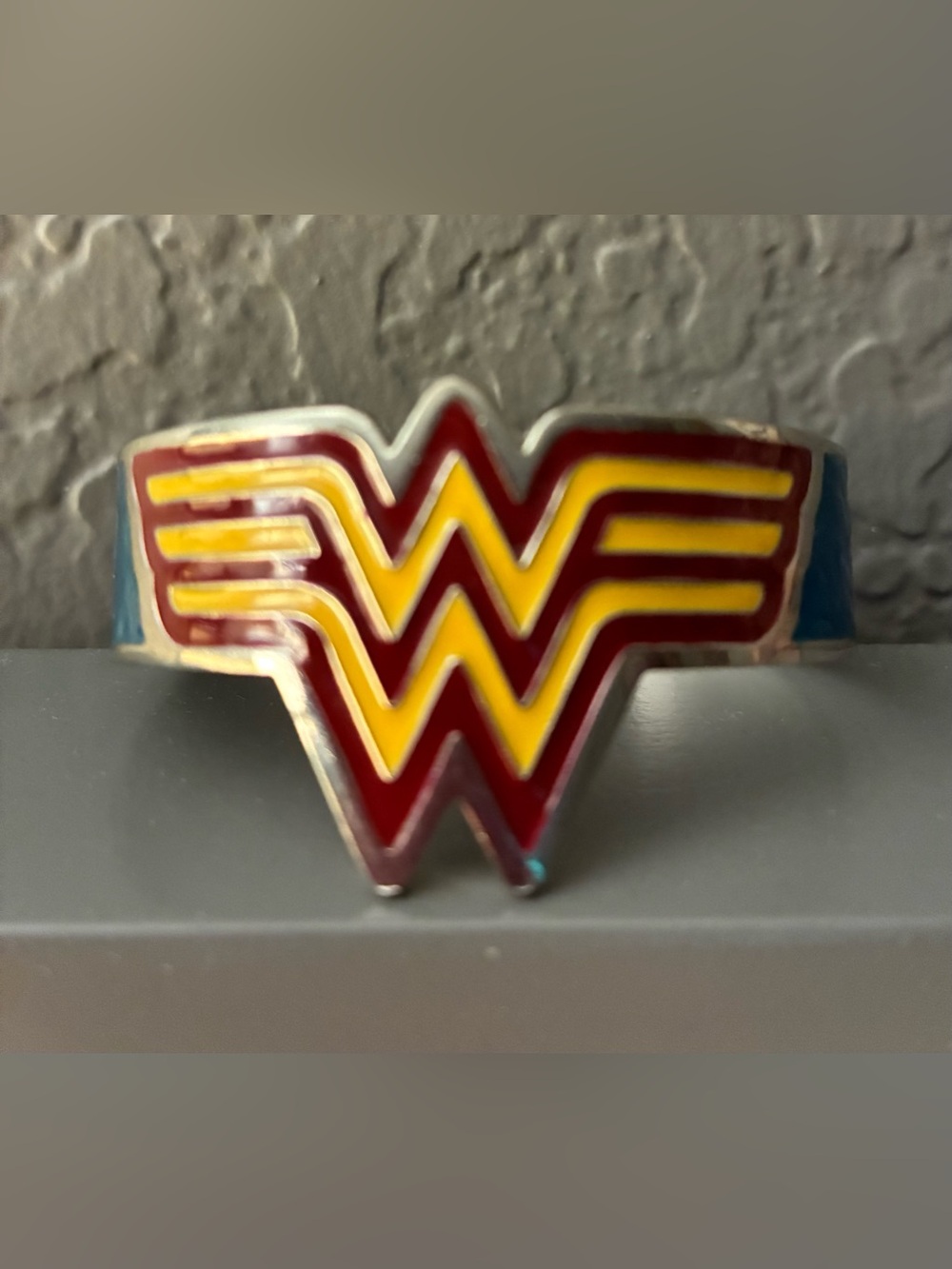Rare Wonder Woman Enamel silver Cuff Bracelet. - Picture 2 of 5
